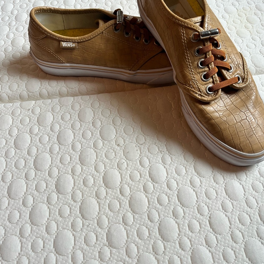 Vans Men's Brown Textured Sneakers